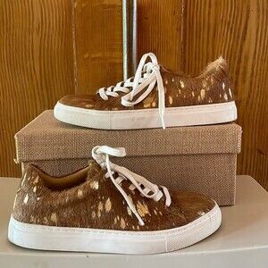 Diba True Gizz Mo Sneaker Size 7.5